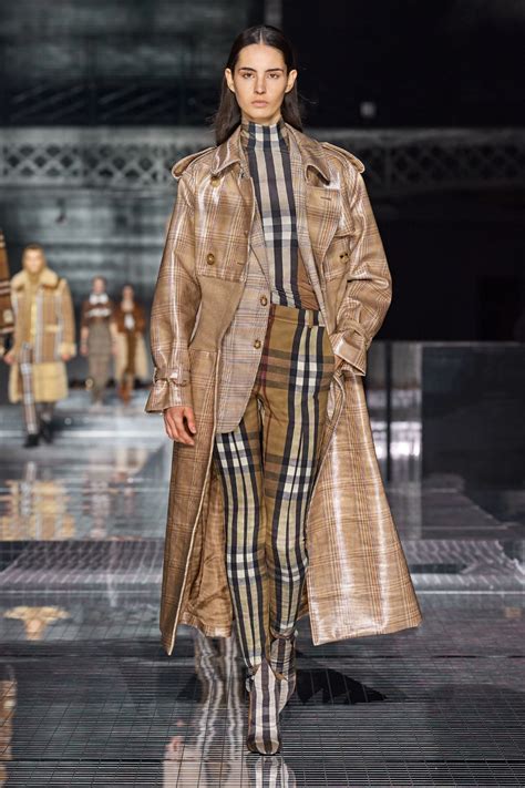 burberry trends.